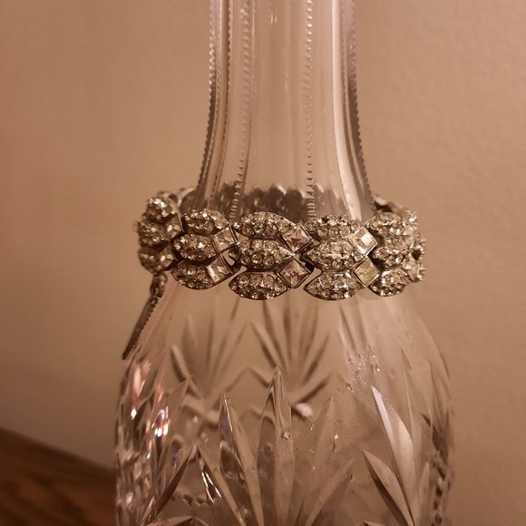 Vintage Rhinestone Bracelet - Picture 3 of 3